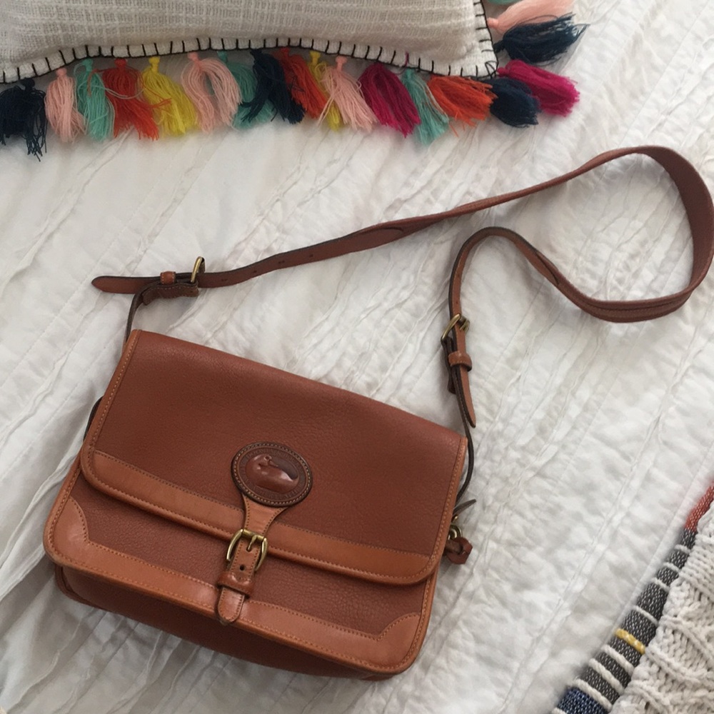 VINTAGE Dooney & Burke Leather Envelope Purse